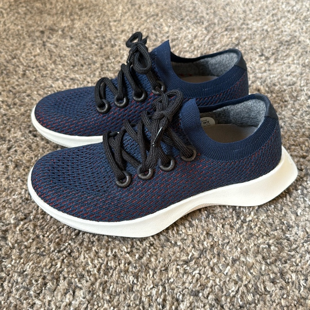 AllBirds Tree Runner Navy- Women’s Size 5